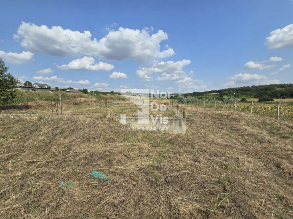 se vinde teren pentru constructii