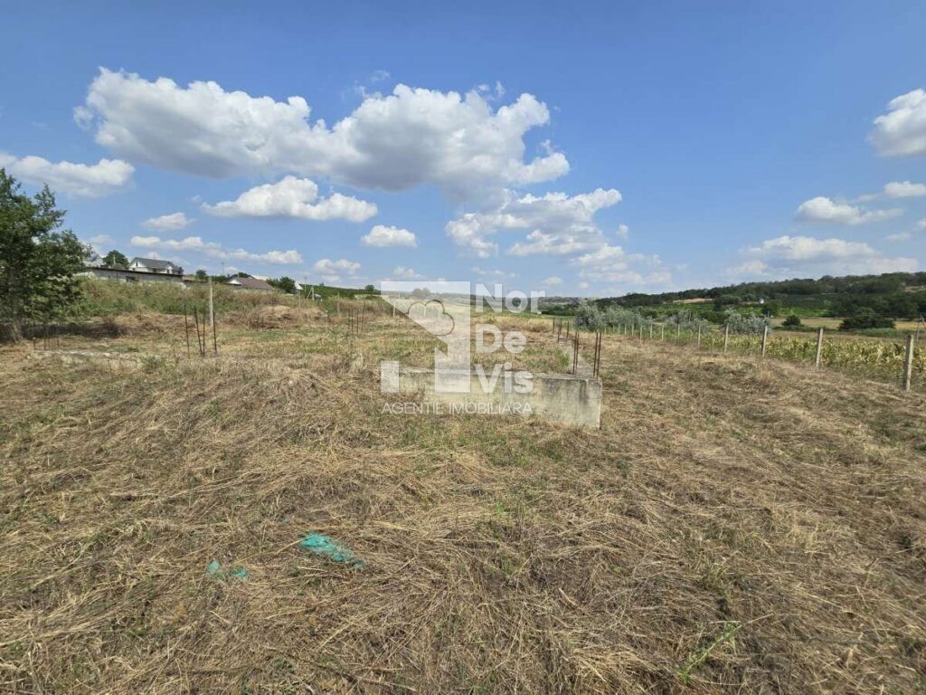 se vinde teren pentru constructii